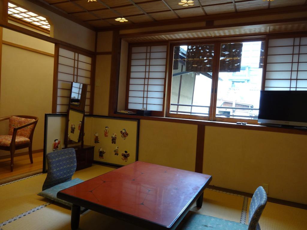 Hotel Ikumatsu Kioto Habitación foto